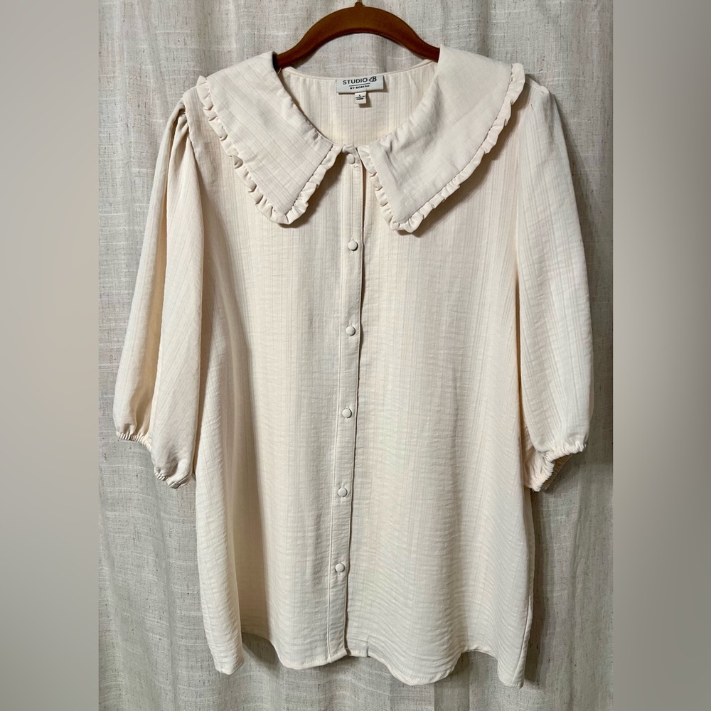 Cream Studio B Button Up Collared Blouse with 3/4th Sleeve